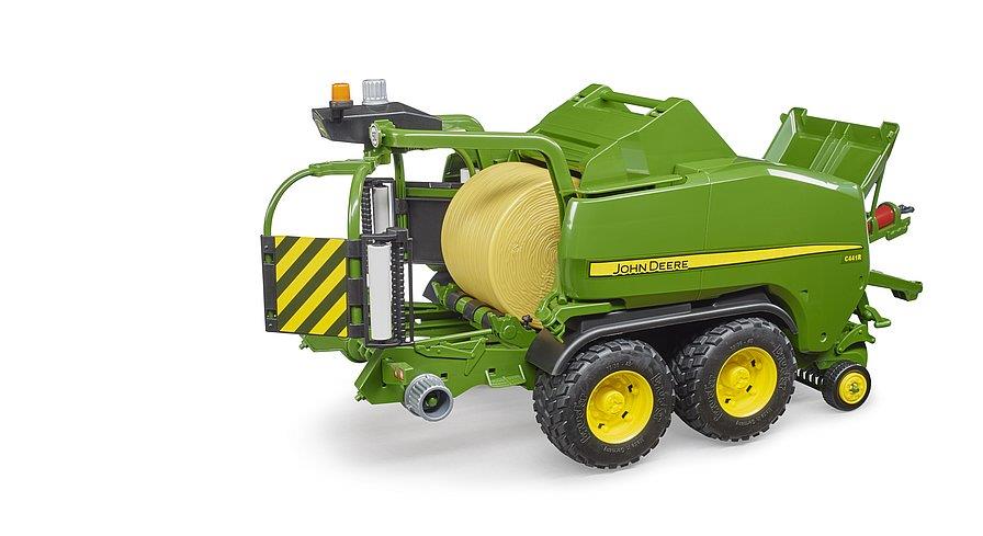 BRUDER JOHN DEERE PRESS-WICKEL-KOMBINATION